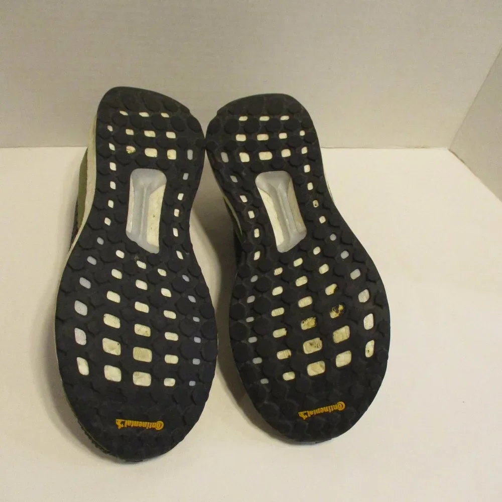 Adidas Solar Boost Shoes Woman Size 7 Gray White Athletic Outdoors Fun Shoes